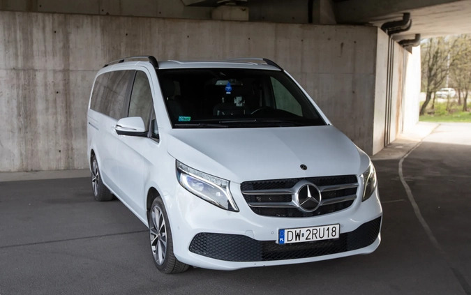 Mercedes-Benz Klasa V cena 219000 przebieg: 148000, rok produkcji 2019 z Wrocław małe 781